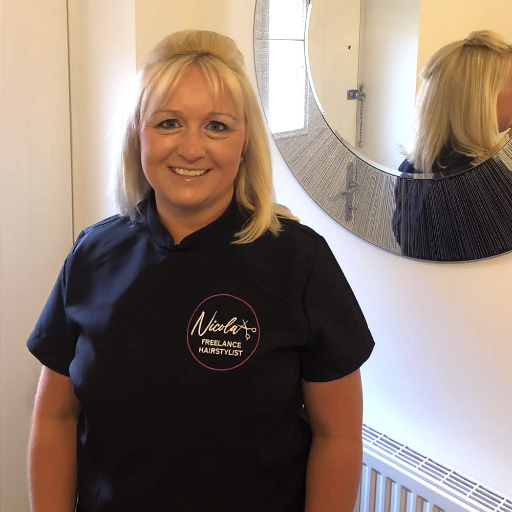 Mobile hair stylist for Brackley, Bicester and Buckingham