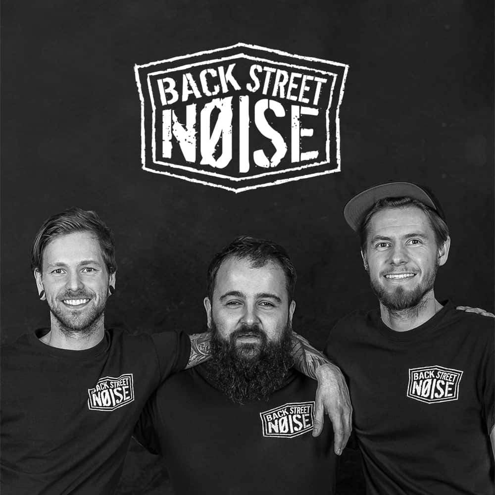 Backstreet Noise Band in Brackley