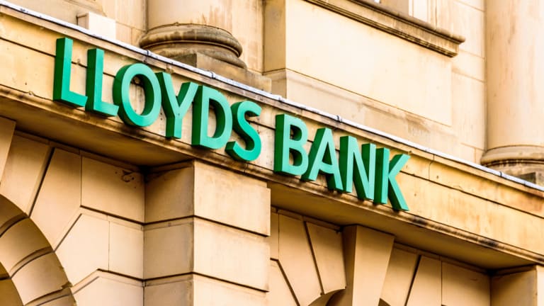 Brackley Lloyds Bank Closing